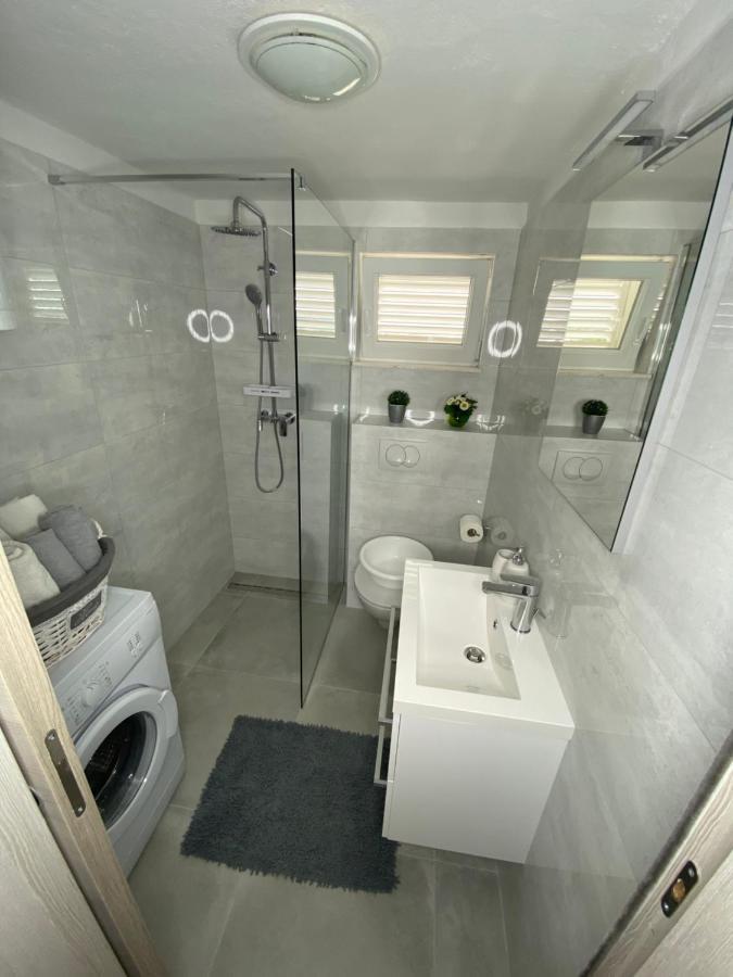 Apartment Carmen Trogir Extérieur photo