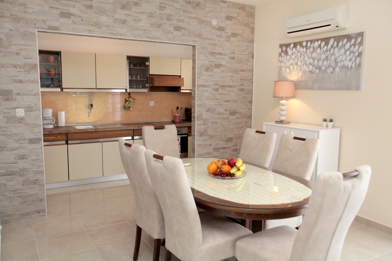 Apartment Carmen Trogir Extérieur photo