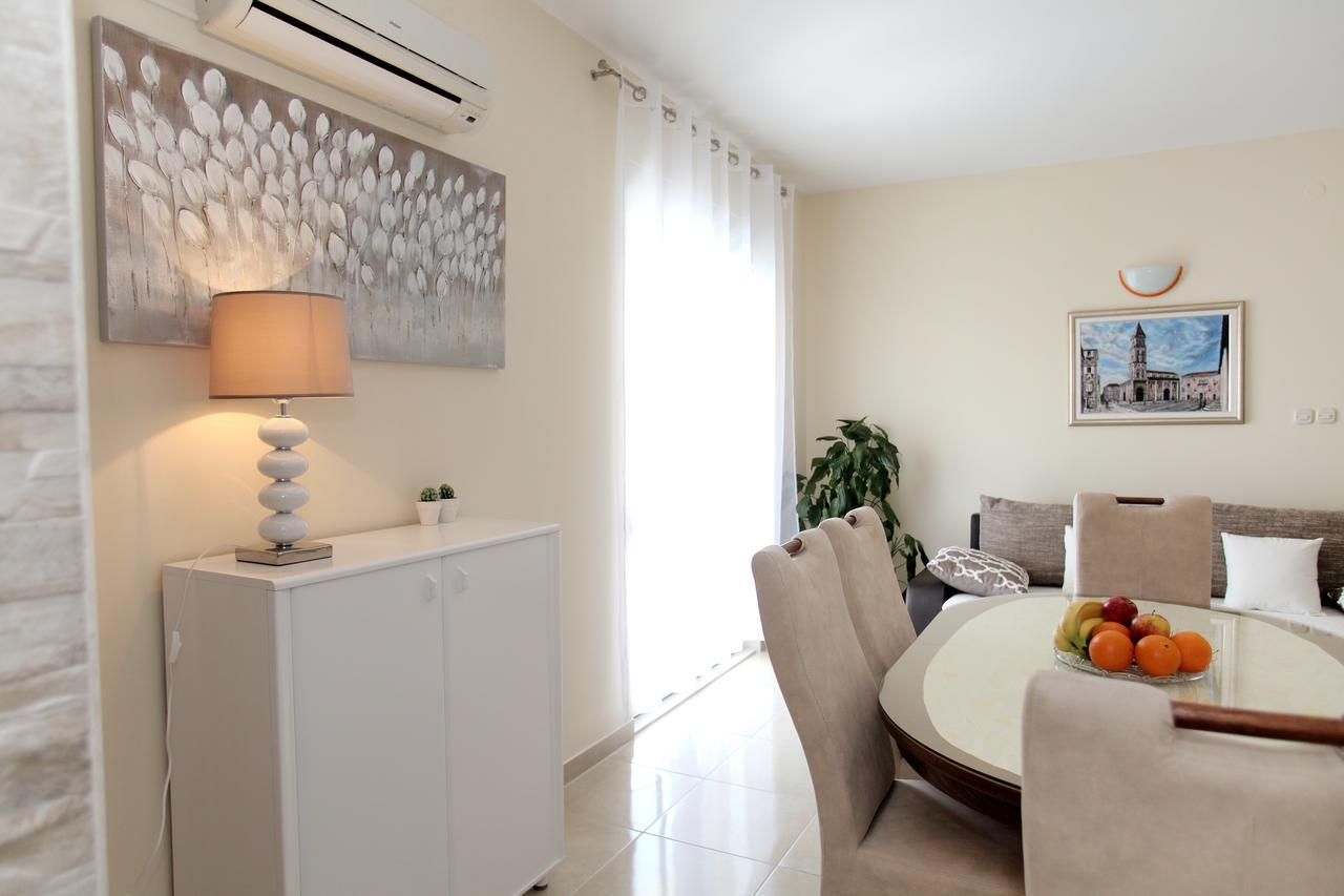 Apartment Carmen Trogir Extérieur photo