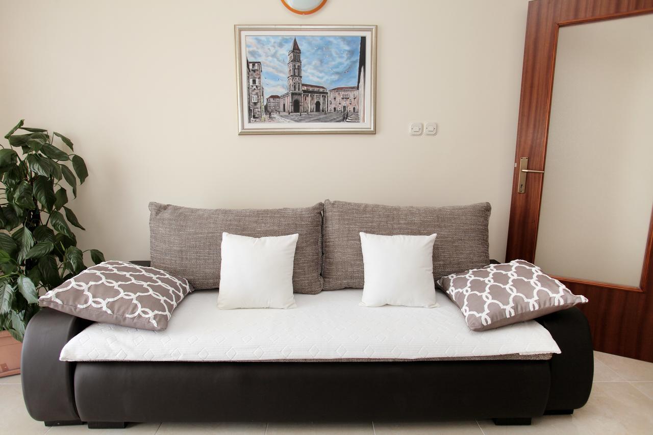 Apartment Carmen Trogir Extérieur photo
